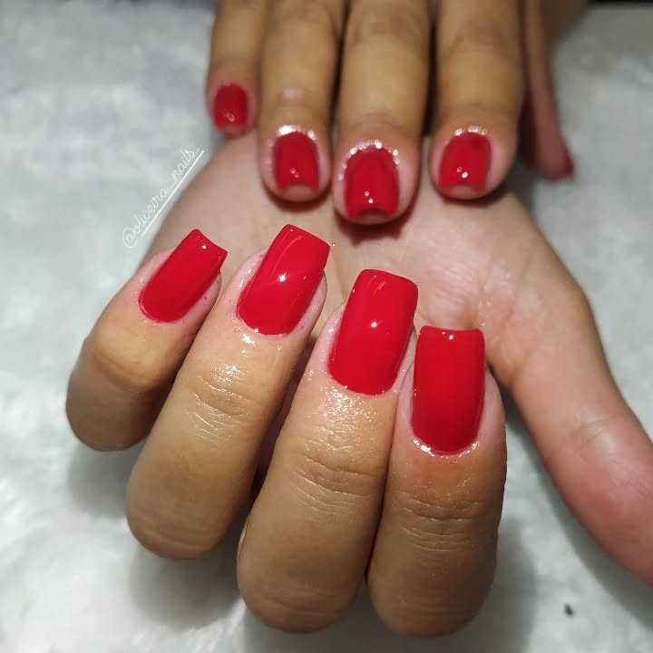 Manicure no Centro de Belo Horizonte – Romário Cabeleireiros Manicure no Centro de Belo Horizonte – Romário Cabeleireiros
