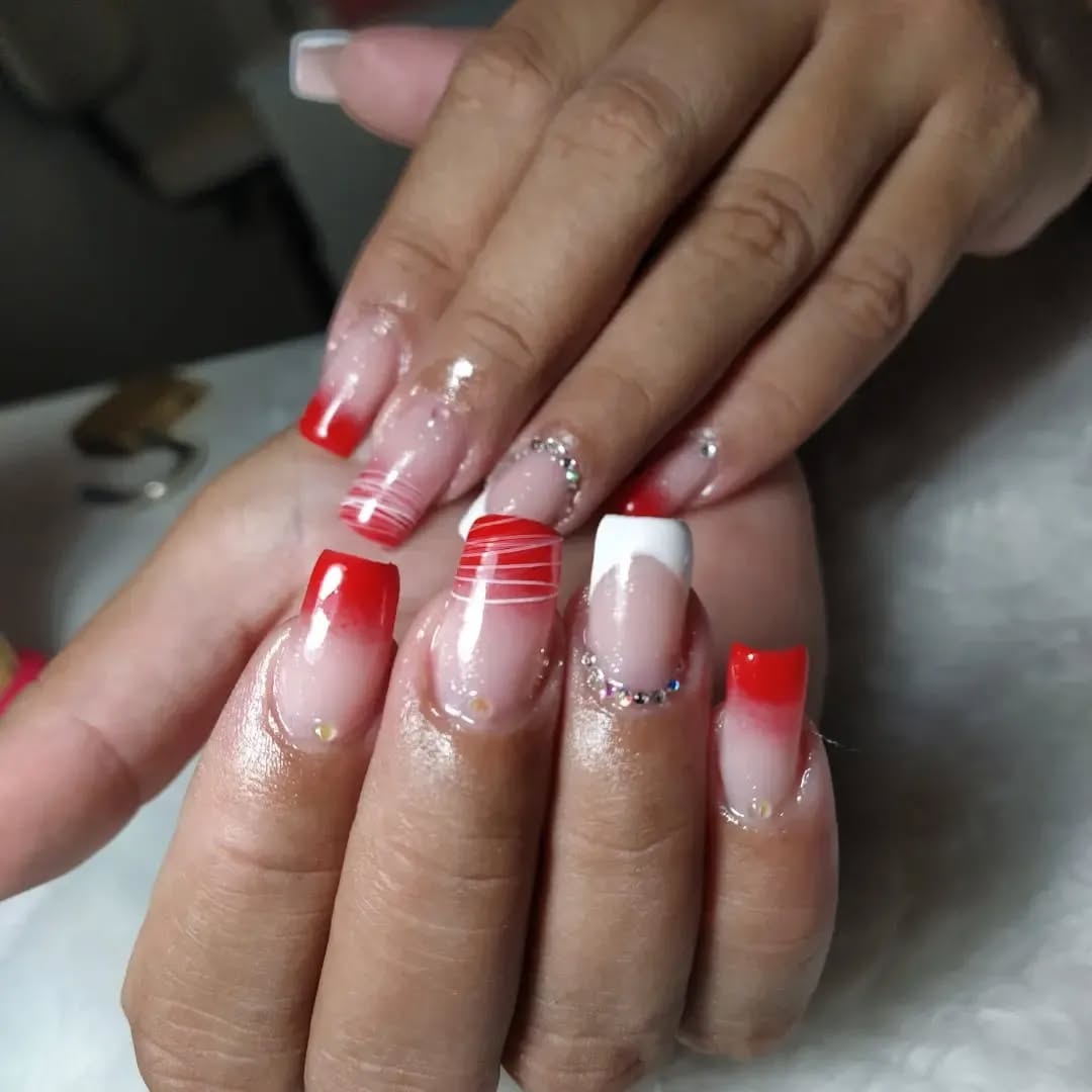 Manicure no Centro de Belo Horizonte – Romário Cabeleireiros Manicure no Centro de Belo Horizonte – Romário Cabeleireiros