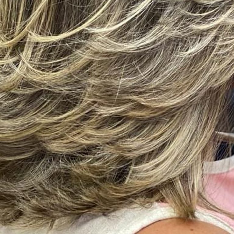 Mechas em Centro, Belo Horizonte · Romário Cabeleireiros — salão de beleza em Centro, Belo Horizonte - MG